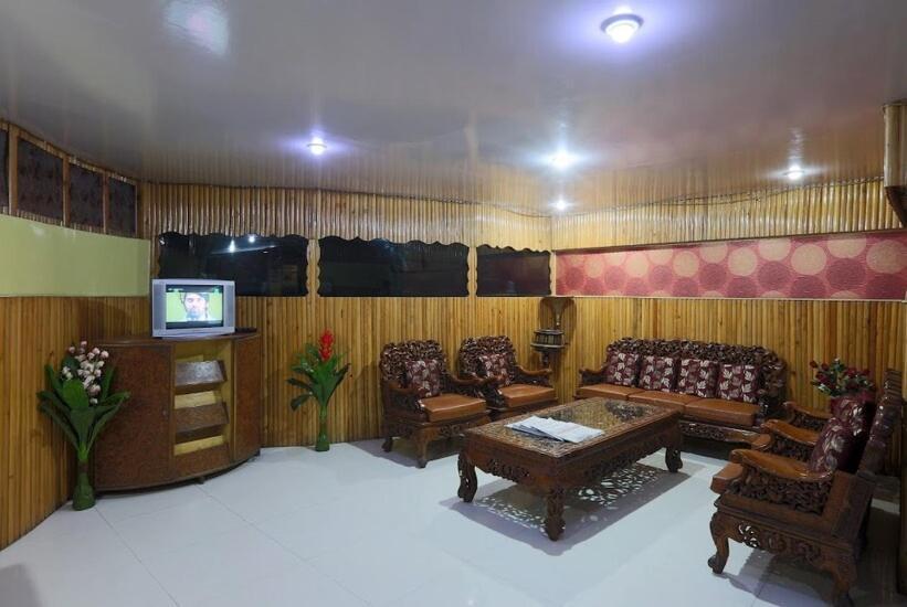 Hotel Assembly ชิลลอง ภายนอก รูปภาพ