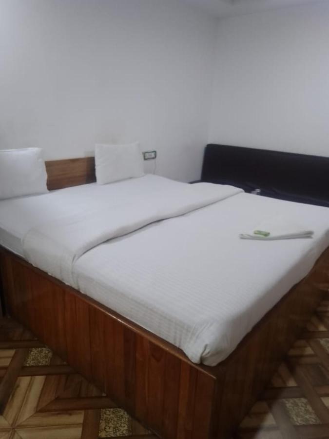 Hotel Assembly ชิลลอง ภายนอก รูปภาพ