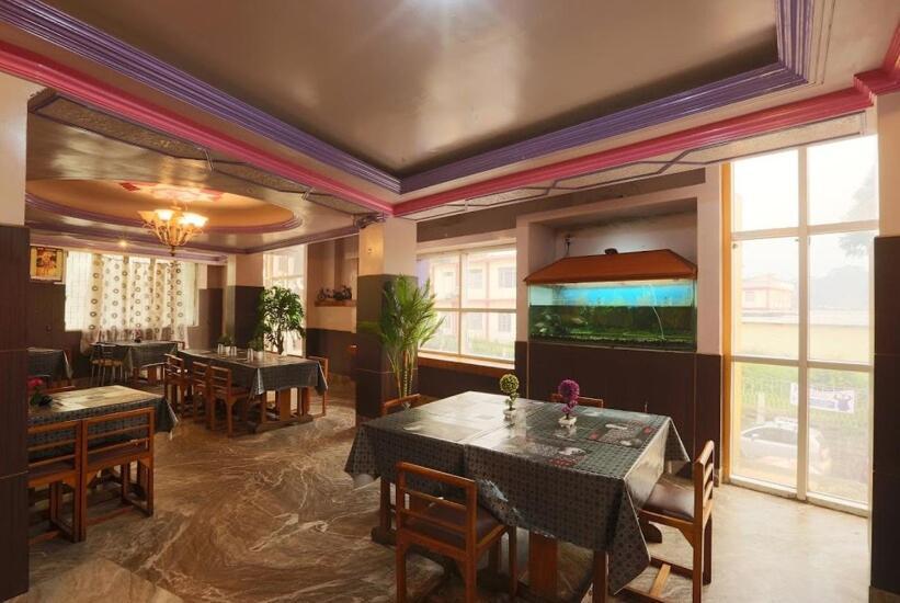 Hotel Assembly ชิลลอง ภายนอก รูปภาพ